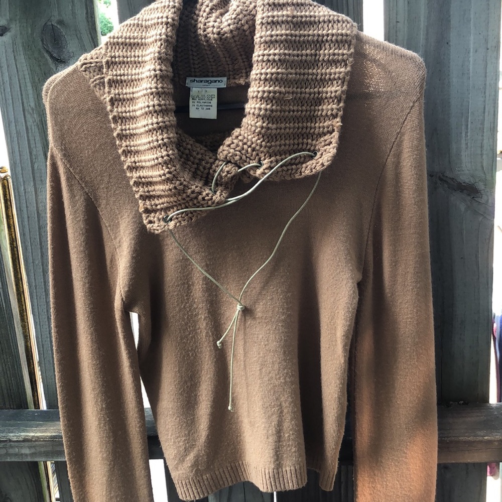 Soft Sweater - image 3